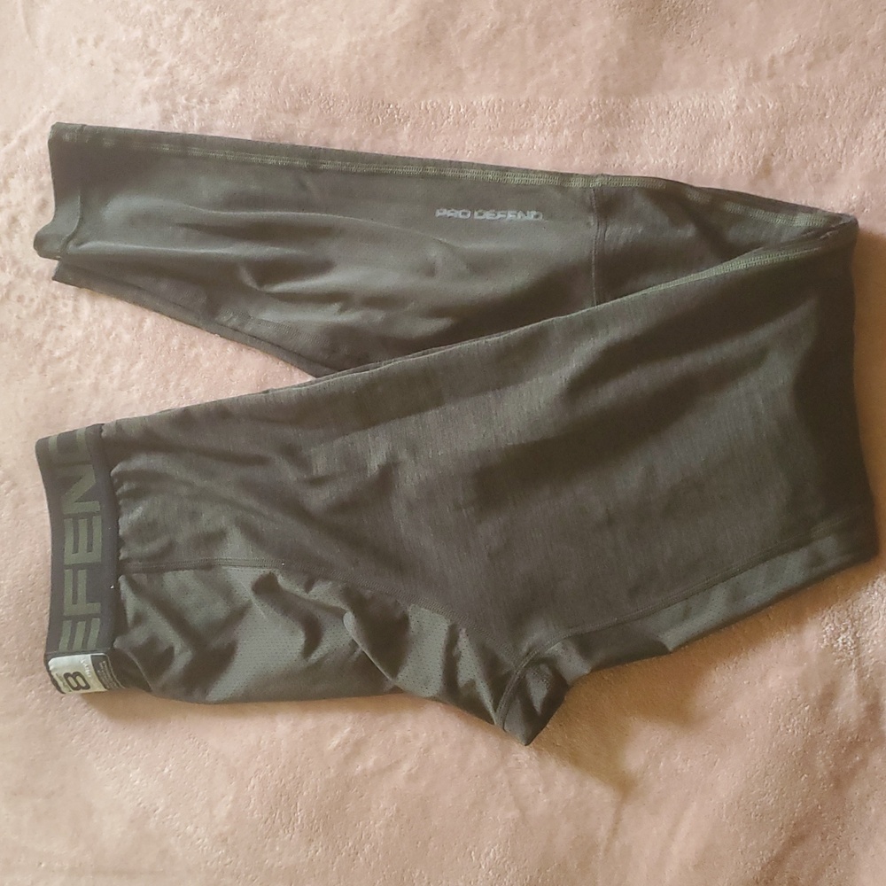 Layer 8 Quick Dry/Heat Performance Tight Army Green Mens SZ S